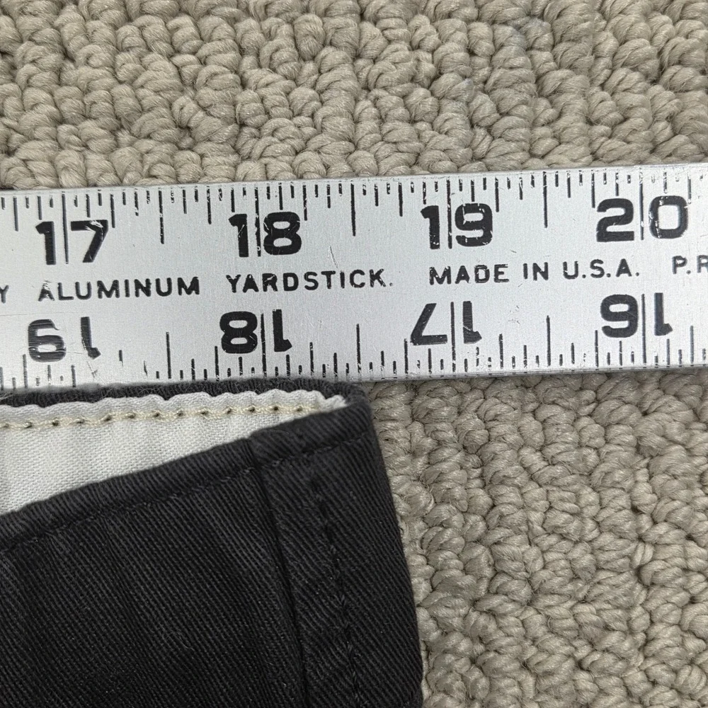 NWT Levis Mens Medium XX Chino Jogger Pants Black Stretch  (W32-37  L28.5)